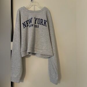 Super Cute Cropped NY Sweater